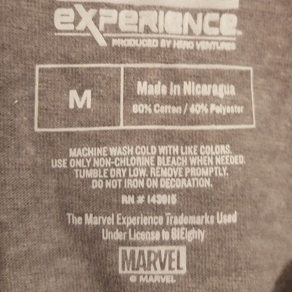 MARVEL SHE-HULK T-SHIRT - Collector's Comics Gray - Picture 6 of 7